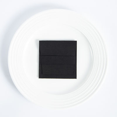 Benutzerdefiniertes Logo akzeptiert 6,2*6,2 Cm Mehrfarbiger Samt Flip Cover Mode Halskette Schmuck Lagerbeutel