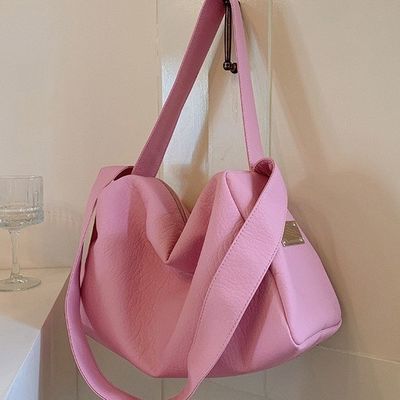 2024 Multifunktionale Handtasche für Frauen mit Schiebe-Streckenträger Instagram-Design und großer Kapazität