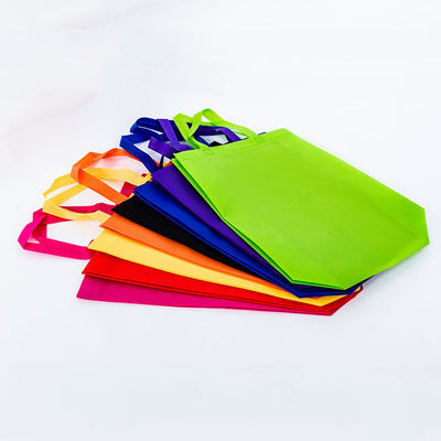 Farbenfrohe Tasche für nicht gewebte Waren mit individuellem Logo-Druck und Polyesterverkleidung