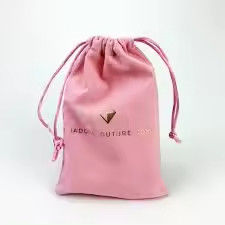 Design Kleine Luxus-Staub-Velvet-Schmuckstücke Ziehseile Tasche Packing-Tasche und Box mit Logo