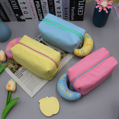 Akzeptable OEM/ODM Make-up-Tasche Portable Cartoon Toiletterei Waffel Kosmetik-Tasche für Mädchen
