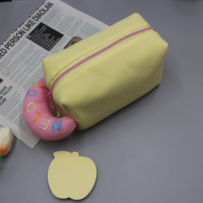 Akzeptable OEM/ODM Make-up-Tasche Portable Cartoon Toiletterei Waffel Kosmetik-Tasche für Mädchen