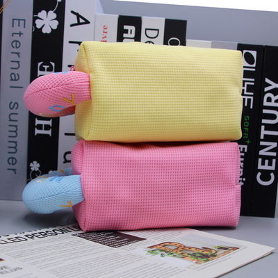Akzeptable OEM/ODM Make-up-Tasche Portable Cartoon Toiletterei Waffel Kosmetik-Tasche für Mädchen