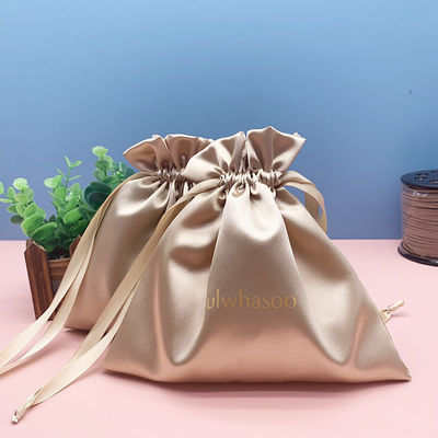 Custom Logo Kleine Satinbeutel Schmuckverpackung Anzeigentyp für akzeptable OEM/ODM
