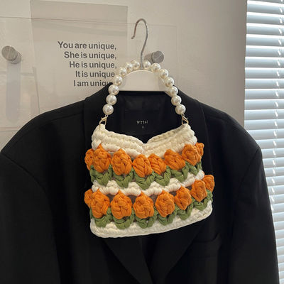 Handgewebte gestrickte Schulter- und Slingtaschen für Frauen