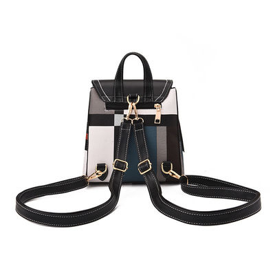 2022 Damen Rucksäcke Studenten Mode Frauen Kleiner Rucksack mit Hauptmaterial PU