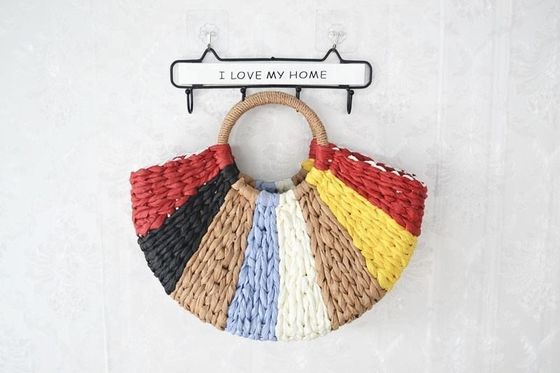 Regenbogen-Geschenktaschen-Kollektion Eco Handgefertigte Rattan-Strah-Tote-Tasche mit offenem Verschluss