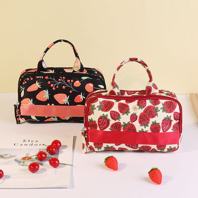 2024 Custom Logo Akzeptiert Portable Mini Lippenstift Tasche mit Kosmetika Bequemlichkeit