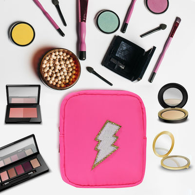 24 Farben Reißverschluss Wasserdichte Toilettenbeutel Große Make-up-Taschen für Reisen in Nylon-Tasche