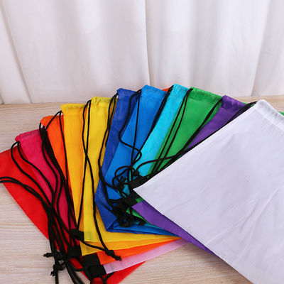Mittelgroße Custom Printing Logo 210D Basketball Drawstring Nylon-Tasche für Turnschuhe