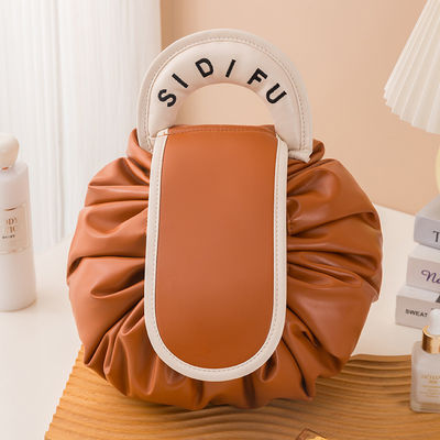 Custom Logo Design PVC Make-up Bag Massivmuster Typ Ziehseile Toilettenartikel Reisetasche