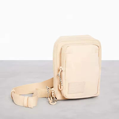 Custom Logo Messenger Mini Nylon Wasserflasche Träger Kreuz Brust Tasche Akzeptabel OEM / ODM