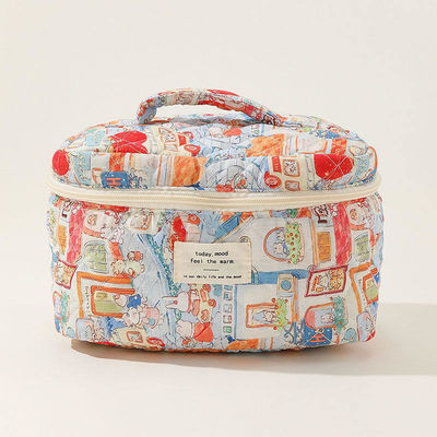 Florale Puffy Quilted Make-up-Tasche für das tägliche Leben Ins Reisen Student Tote Große Kapazität