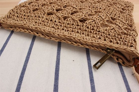 Sommer Beach Crossbody gestrickte Strohbeutel für Frauen mit Polyester Auskleidung und offenem Verschluss