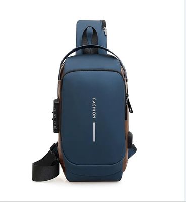 2023 Neueste Mode Männer Crossbody Sling Bag mit wasserdichtem Design und Custom Logo