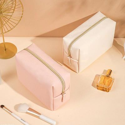 Verschlussverschluss Vegan Leder Toilettenbeutel in individueller Farbe für Reisen und Kosmetik