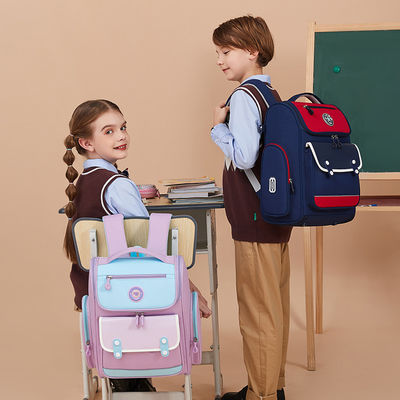 Schultasche im britischen Stil