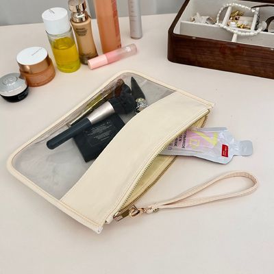 Maßgeschneiderte Farbsichere Make-up-Tasche zur Organisation von Kosmetik- und persönlichen Gegenständen in großen Mengen