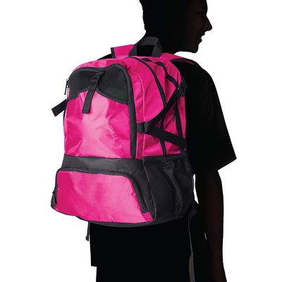 Sport-Rucksack mit großem Gepäck in hellen Farben mit individuellem Logo und Buchstabenmuster