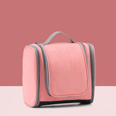 Kosmetische Reisetasche mit hoher Kapazität mit wasserdichtem Design und individuellem Logo akzeptiert