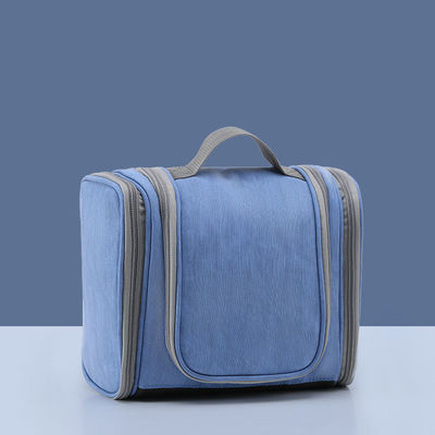 Kosmetische Reisetasche mit hoher Kapazität mit wasserdichtem Design und individuellem Logo akzeptiert