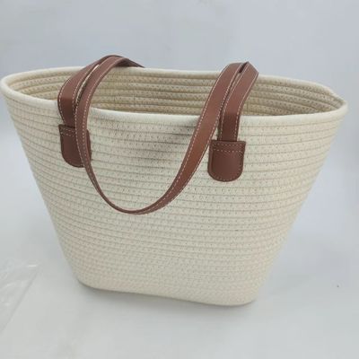 Handgewebter Natur-Tote Strohbeutel Die perfekte Kombination aus Stil und Funktion