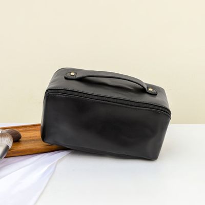 Die neueste Mode-Kosmetik-Tasche Halten Sie Ihre Kosmetik auf der Bewegung sauber und ordentlich