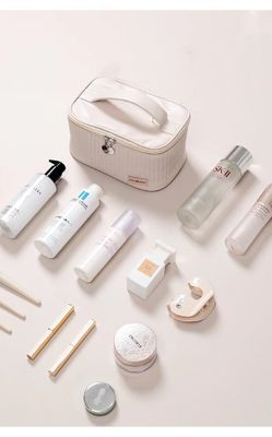 Wasserdichte PU-Kosmetik-Tote-Tasche für Frauen mit Reißverschluss und tragbarem Design