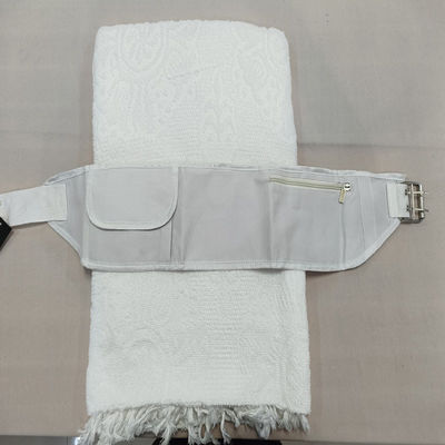 Zusammengestellte Kleidungsgegenstände Freigröße Ihram Hajj und Umrah mit Gürteln für muslimische Männer