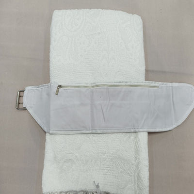 Zusammengestellte Kleidungsgegenstände Freigröße Ihram Hajj und Umrah mit Gürteln für muslimische Männer