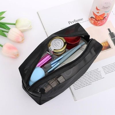 Einfache und praktische Make-up-Tasche aus drei Teilen