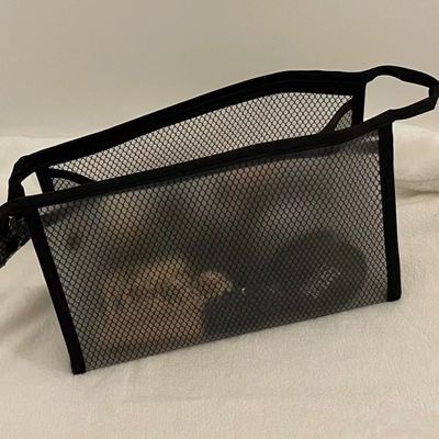 Custom Simple Nylon Mesh Makeup Bag für Toilettenartikel und Kosmetik in schwarzer Farbe