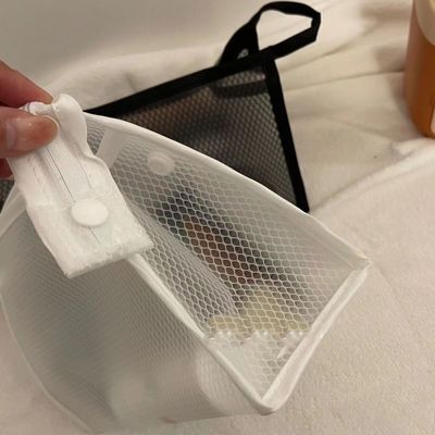 Custom Simple Nylon Mesh Makeup Bag für Toilettenartikel und Kosmetik in schwarzer Farbe