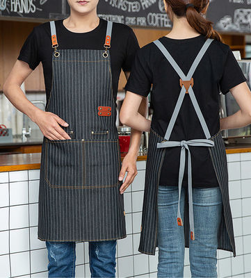 Custom Logo gedruckte Baumwolle Denim Bib Schürze ideal für geschäftige Restaurant Bar Umgebungen