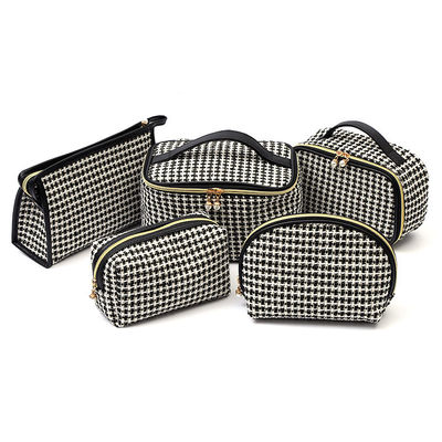 Anpassung Toilettenbeutel Set Große Make-up-Tasche Organisator für Frauen und Mädchen Notwendigkeiten