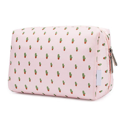 Custom Recycling Makeup Bag Case aus Polyester für eine umweltfreundliche Schönheitsorganisation