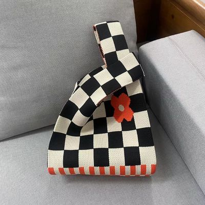 2024 Gewebte Häkel gestrickte Handtote-Tasche Neueste Mode-Stil für Mesh Beach-Taschen
