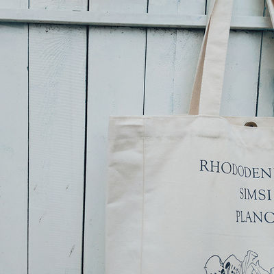 Farbige Shopping-Tasche mit gedrucktem Muster