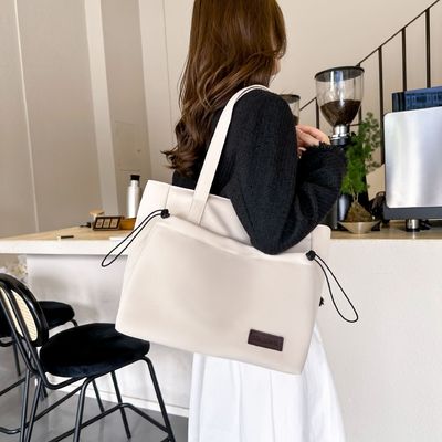 OEM/ODM akzeptabel Neueste modische wiederverwendbare wasserfreie Tote-Tasche für Studenten