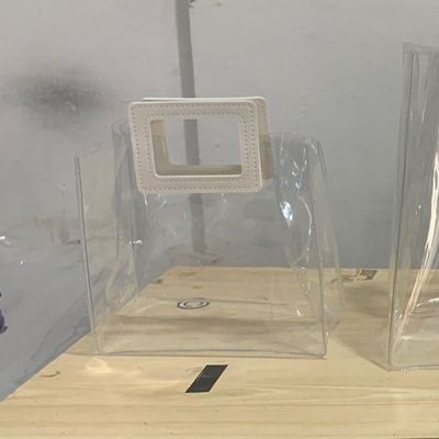 Offene Schließung Custom Clear PVC Geschenk Irisescent Tote Kosmetik Tasche für modischen Look