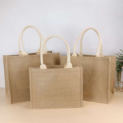 Umweltfreundliche Jute-Einkaufstaschen mit individuell gedrucktem Logo und Ledergriffe