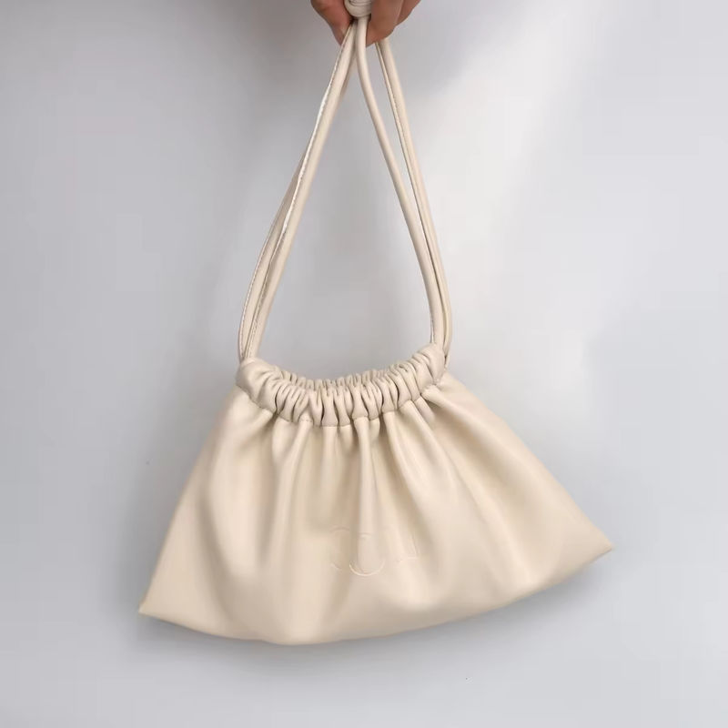 Gemäß der Farbe Luxury Lady PU Leder Drawstring Kosmetik Tasche mit individuellem Logo