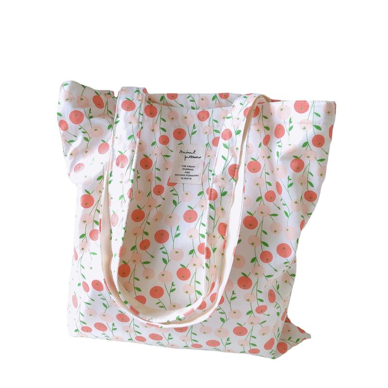 Ich kaufe mir einen Custom Logo Tote Bag aus Baumwolle.