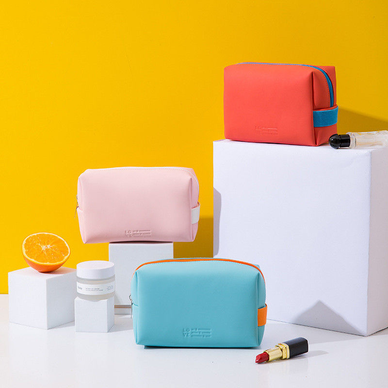 Kosmetische Taschen aus Leder mit bunter Süßfarbe und Reißverschluss